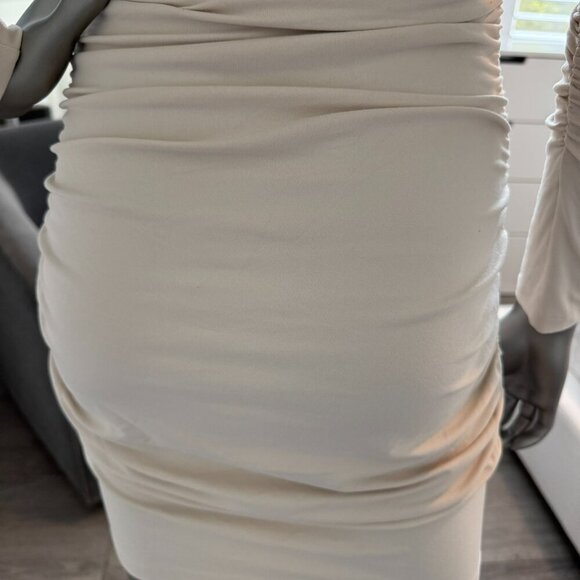 REVOLVE Susana Monaco one shoulder off shoulder gathered long sleeve dress - Picture 7 of 8